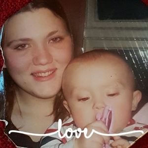 Meet your Posher, Karisha